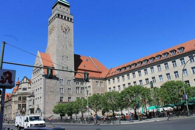 Berlin Mal Anders Erleben - Hier Tobt Das Leben Exteriör bild